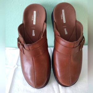 Clark's Leather Loafers 8.5 EE